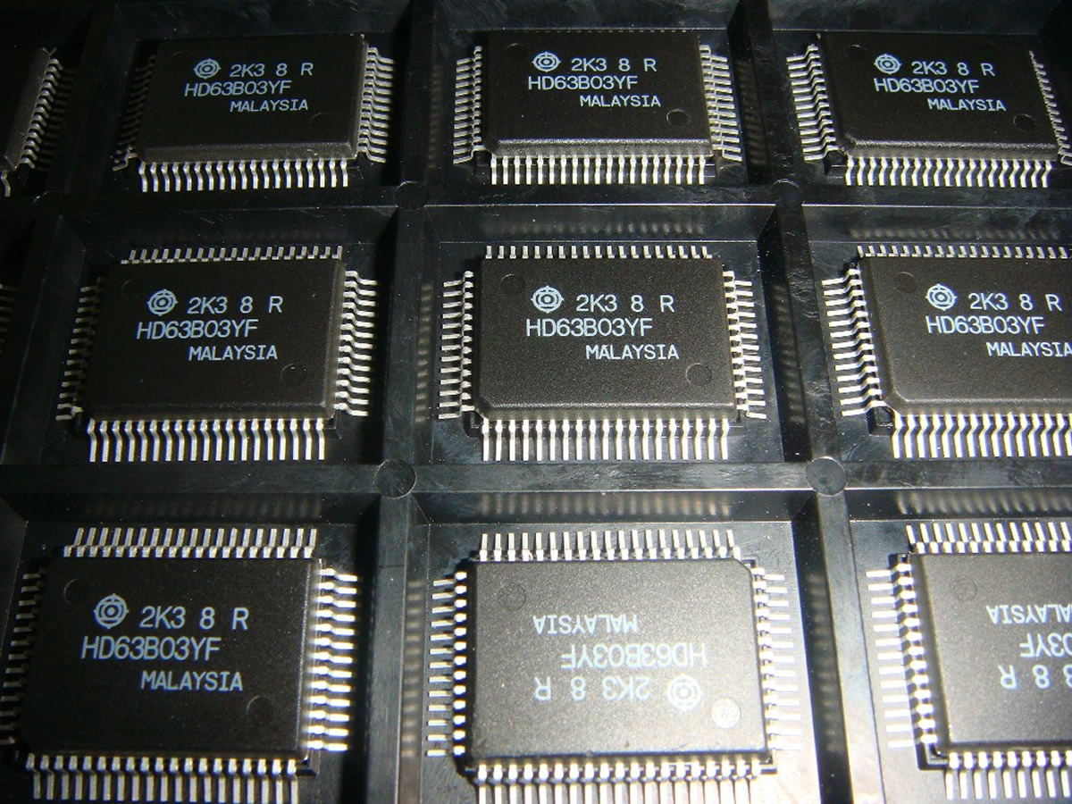 HD63B03YRF