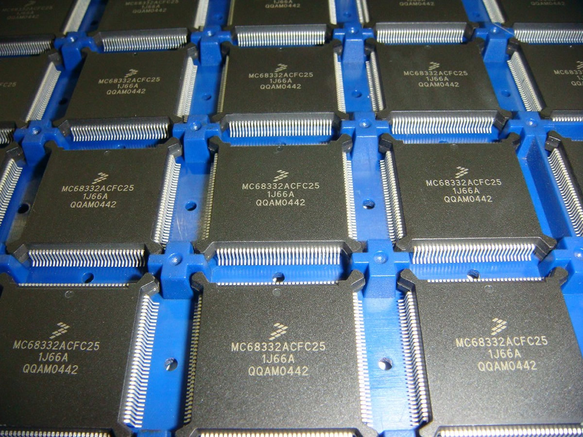 MC68332ACFC25