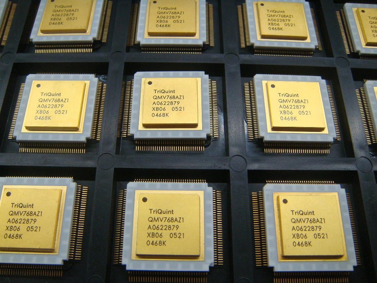 QMV768AZ1