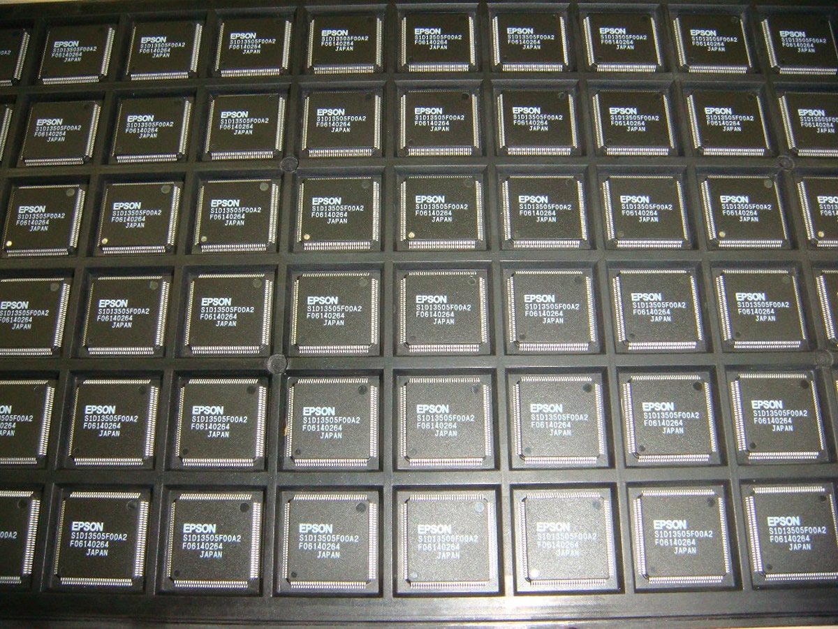 S1D13505F00A2