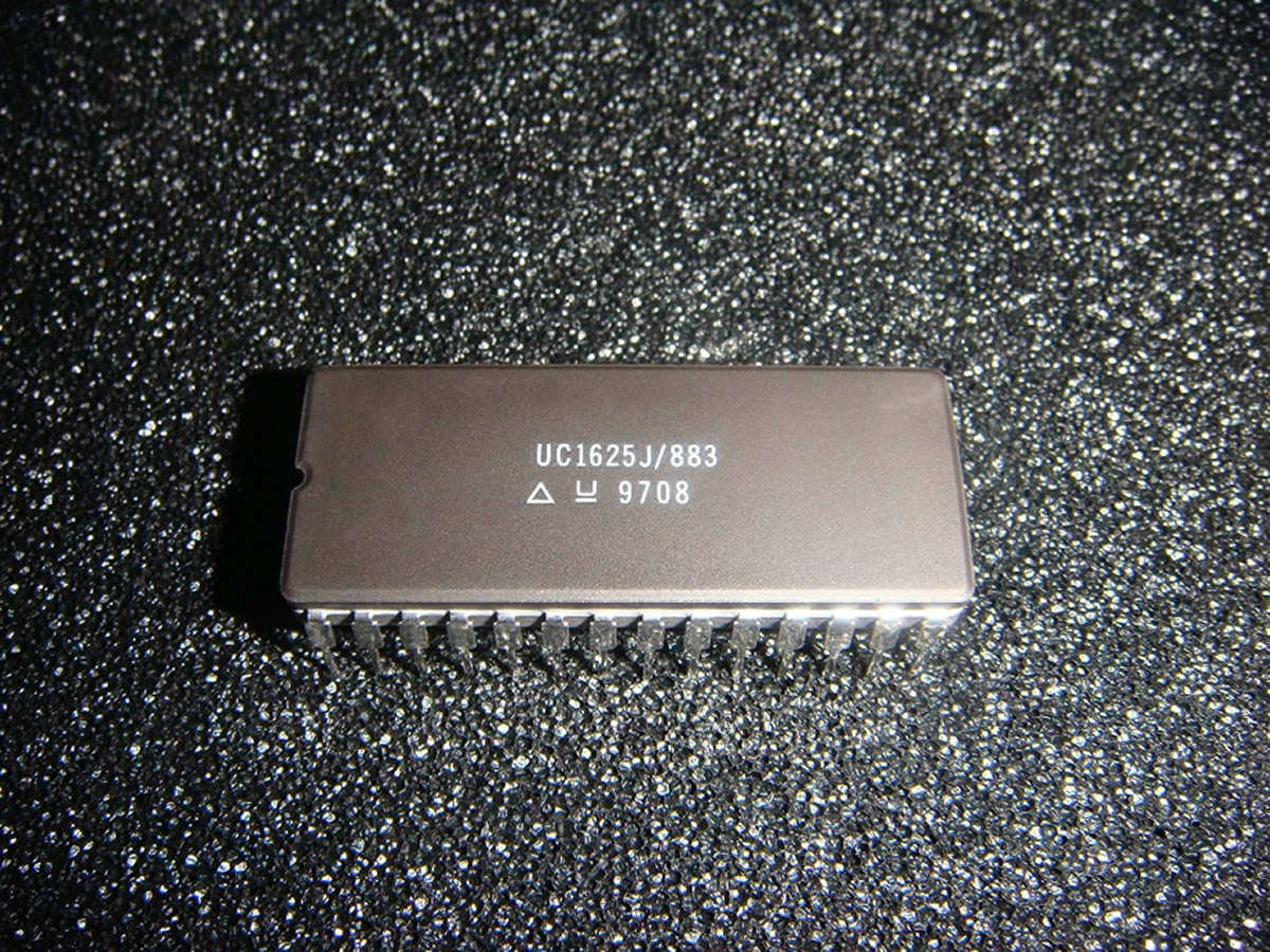 UC1625J883